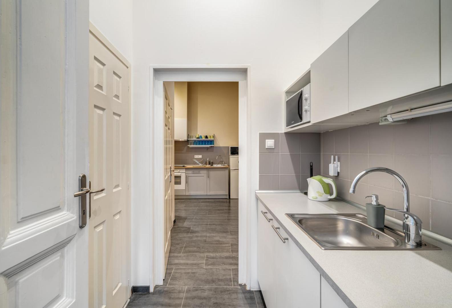 Ferienwohnung Downtown Delight - Erzsebet Blvd - 13 Ppl Budapest Exterior foto
